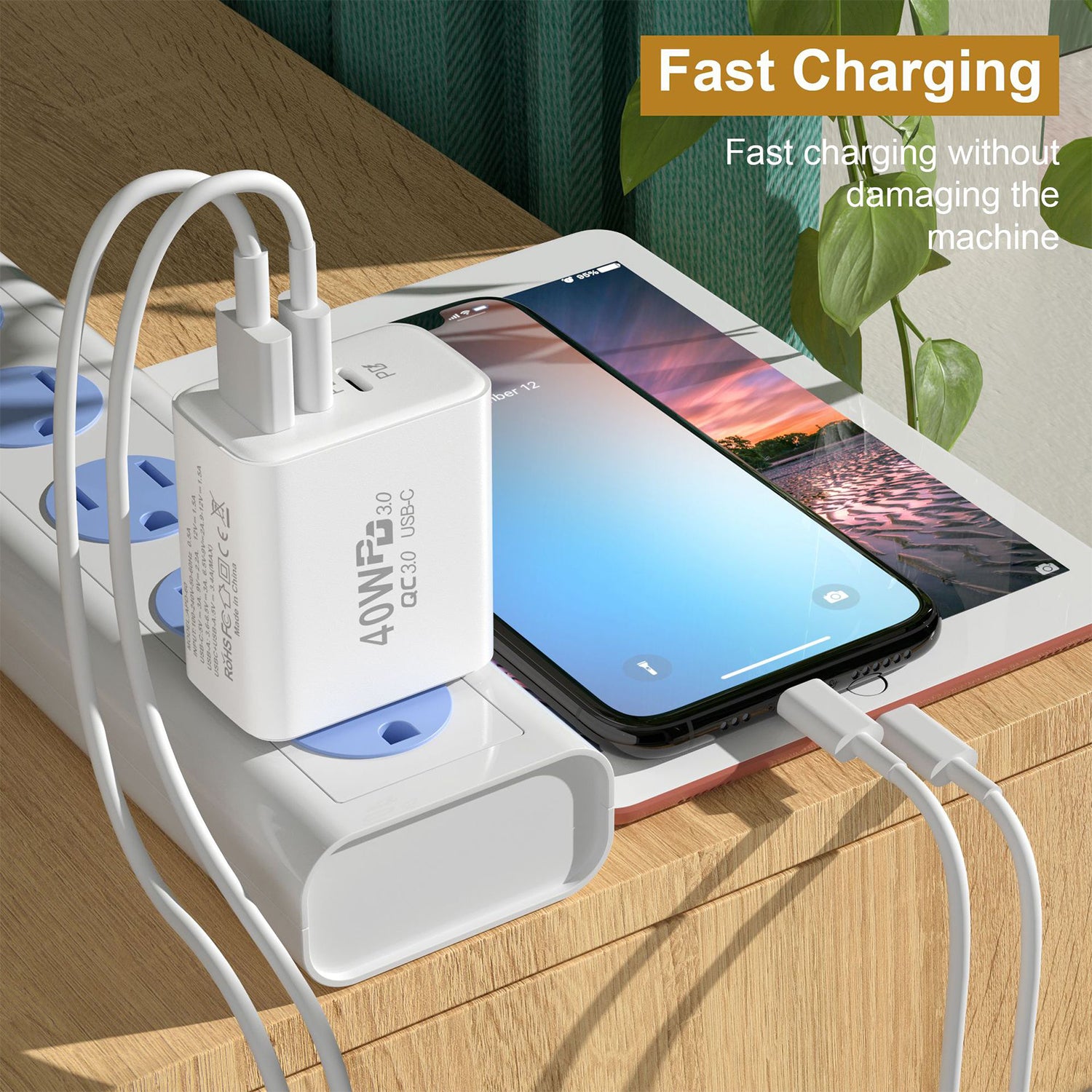40W PD (2Type-C+USB3.0) is used for Fast Charging Adapter Compatible With iPhone 15 Series